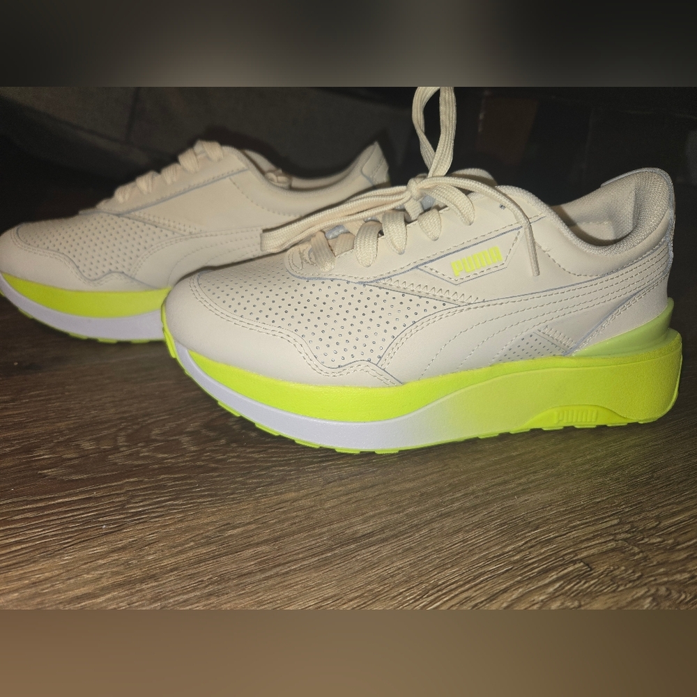 Puma Sneakers